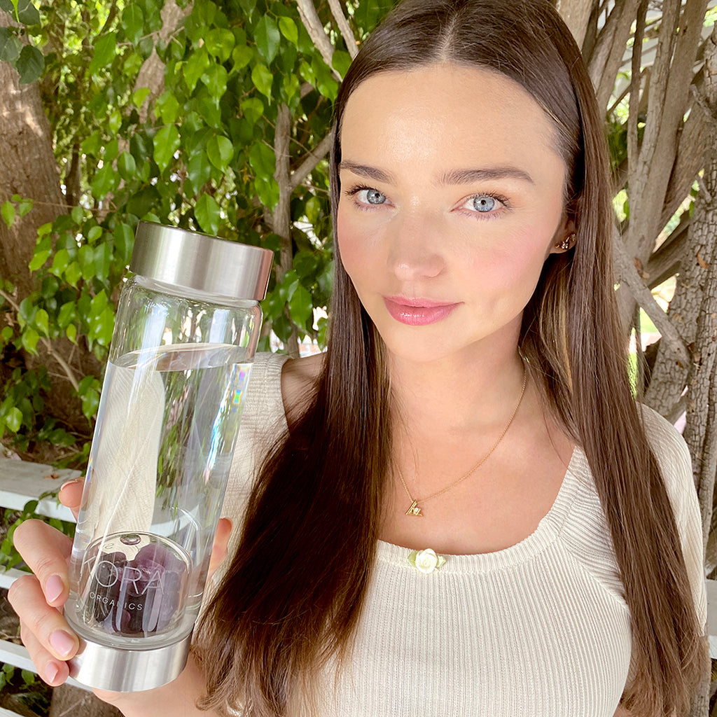 KORA X VitaJuwel Amethyst Glass Water Bottle